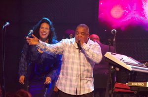 Larry Dunn’s Anthology of Earth, Wind & Fire - Music Box Show (2019 - Photo: Sheryl Aronson)
